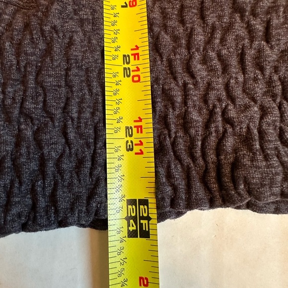 Lululemon Lead The Pack Hoodie Women’s Size 8 Navy Heathered Stretch Athletic - Picture 9 of 9